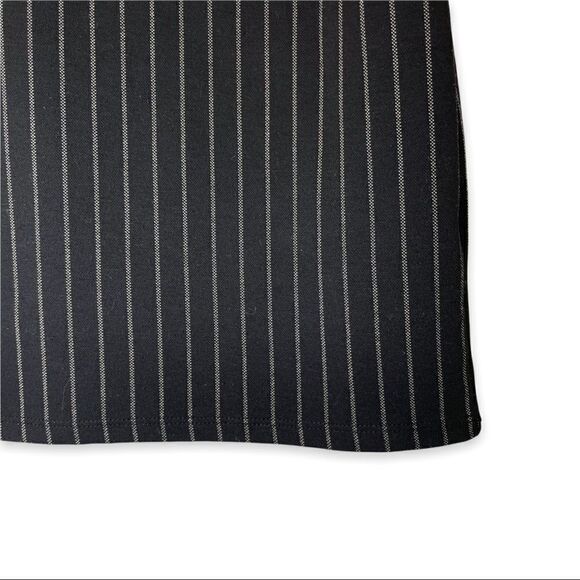 Ardene Vertical Pinstripe Black Skirt - Picture 2 of 3